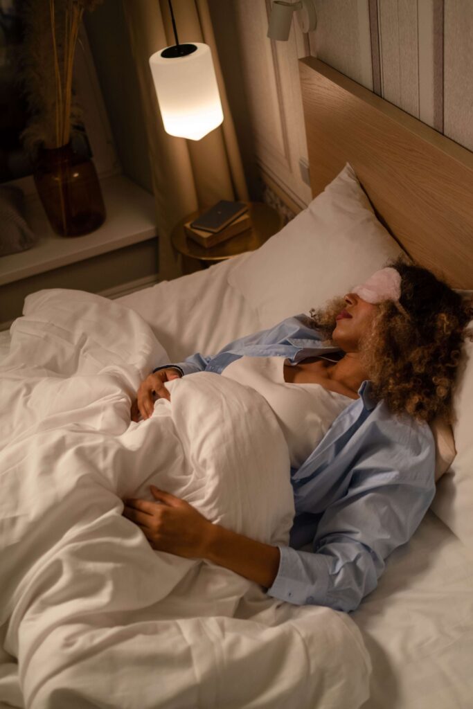 Useful tips for comfortable sleeping positions during pregnancy
